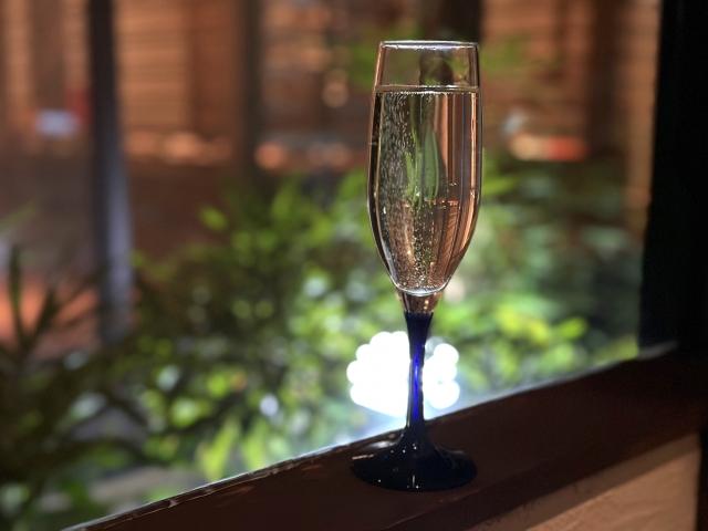 スパークリング日本酒の日